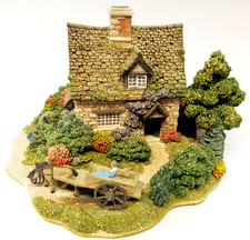 Vintage Lilliput Lane CRUCK