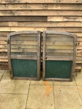 PAIR OF BMC MORRIS MINOR