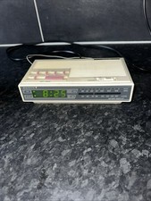 Retro Sanyo Alarm Clock Radio