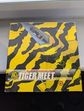 Dragon Wings F16 Diecast Model