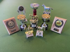 10 Equestrian Trophies Job