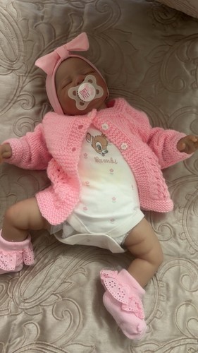 Weighted reborn baby doll - ,