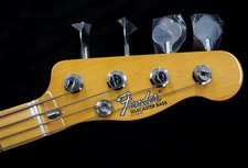 Fender VINTERA II 70S