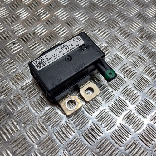 Mercedes benz fuse box - box, relay
