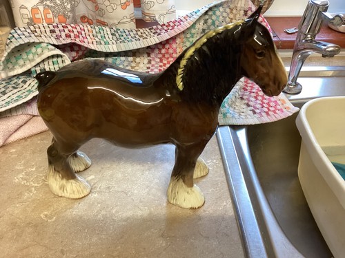 Beswick pottery brown shire - pottery,