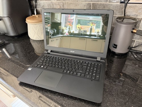 Acer aspire laptops - 2, x