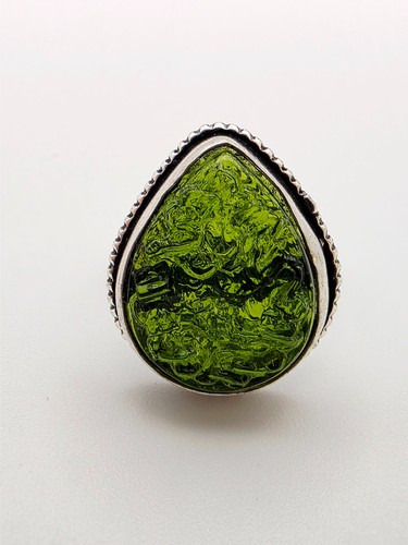 Vintage green moldavite style - green,