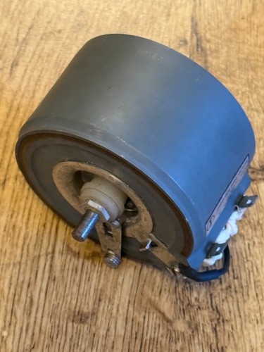 Variac 240v 7a type - 0-240v, |