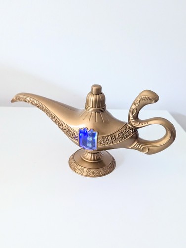 Disney store aladdin light - disney,