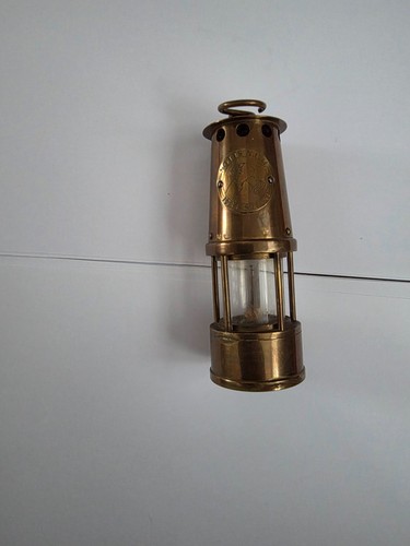 Notts strike miniature - notts, u