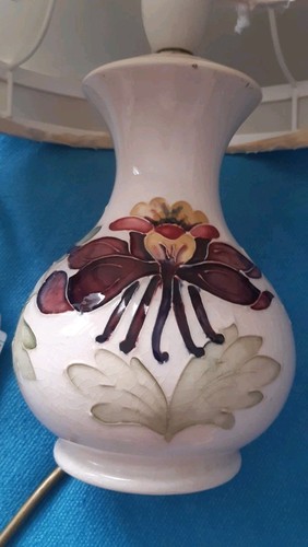 Vintage moorcroft columbine - moorcroft,