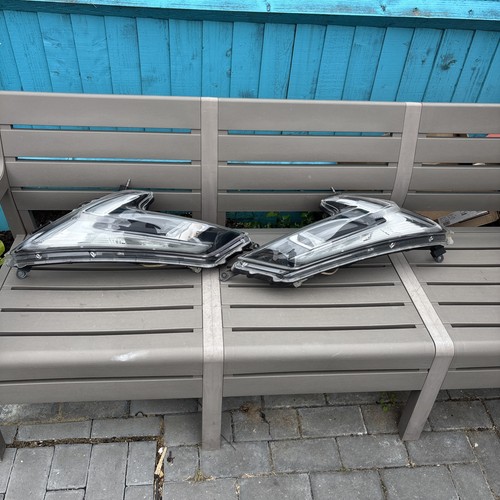 Nissan juke headlight - ,