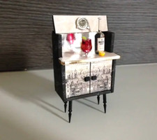 Glamorous 12th scale dollhouse