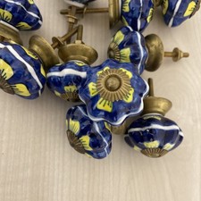 BLUE YELLOW KNOBS Vintage