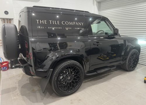 Land rover defender - land,