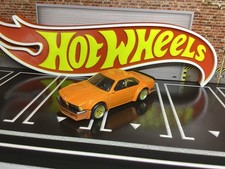 Hot Wheels Custom BMW 635csi