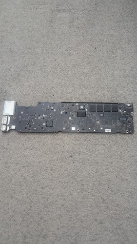 Apple macbook air a1466 - 13",