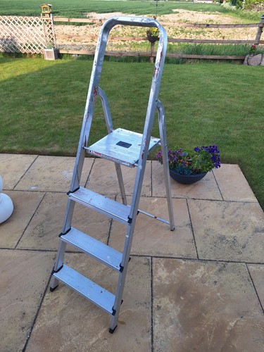 Abru aluminium step ladder 4 - abru,