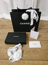 Chanel small gift - box, x