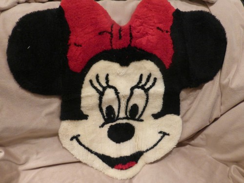 Minnie mouse throw rug - minnie,