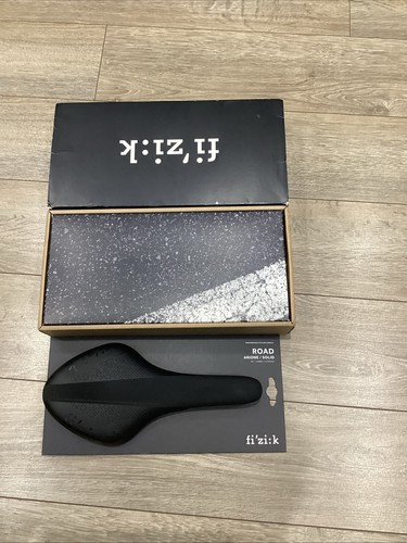 Fizik arione carbon saddle - arione,