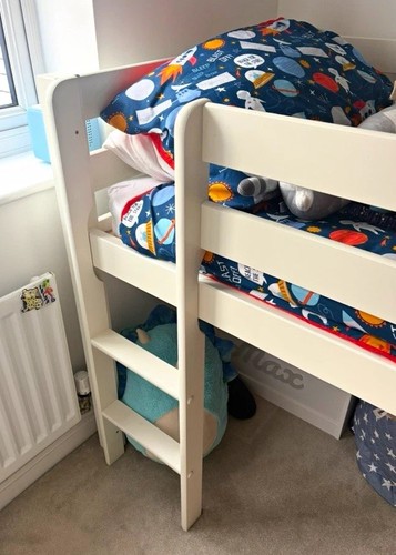 White wooden children mid - white,