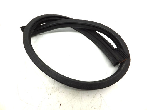 85819017 rear cab glass rubber - rear,