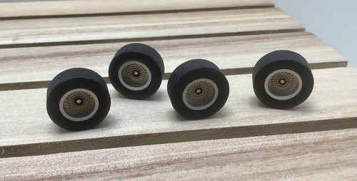 Scalextric spare parts wheel - parts..,