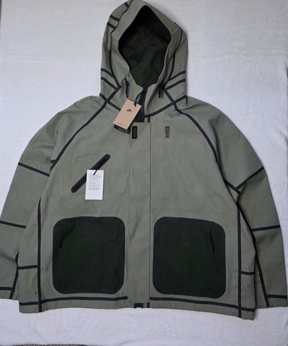Nike tech storm - tech, hooded