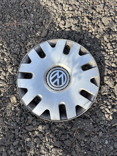 Volkswagen fox wheel trim - volkswagen,
