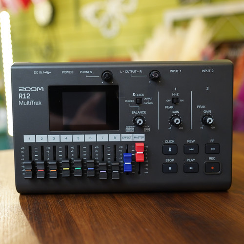 Zoom r12 8track - zoom, track