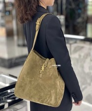 Yves Saint Laurent le 5 a 7 supple Bag