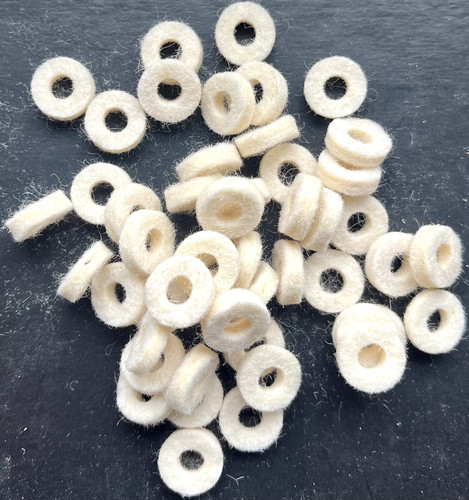 Felt washers 5mm d - 14.5mm, o/d