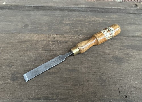 Vintage brades 2423 - 5/8”,