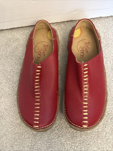 Sister moon red leather slip - sister,