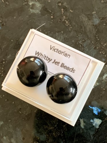 Victorian whitby jet - whitby, beads
