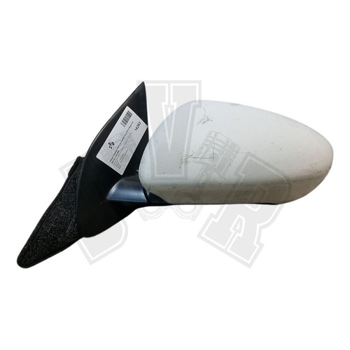 Nissan qashqai wing - nissan,