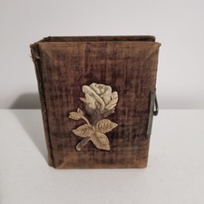 Victorian Photo Album With 11