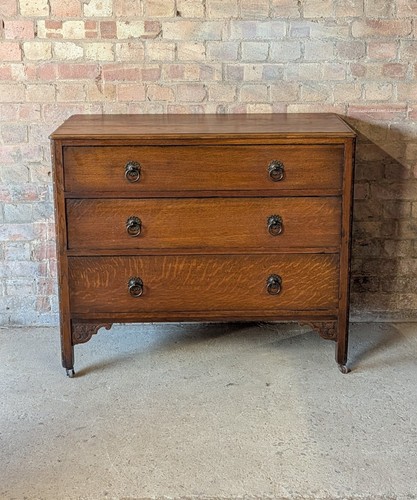 Early 20th century oak chest - early,