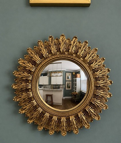 Gold antiqued round double - round,