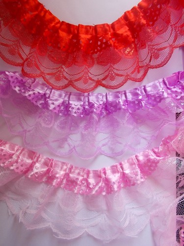 Satin ribbon over pleat - over,