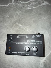 Behringer MA400 Ultra-Compact