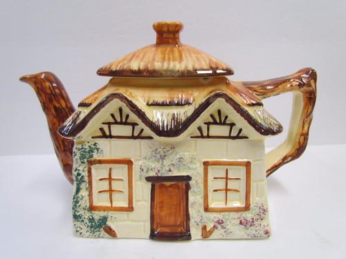 Keele pottery thatched - keele,