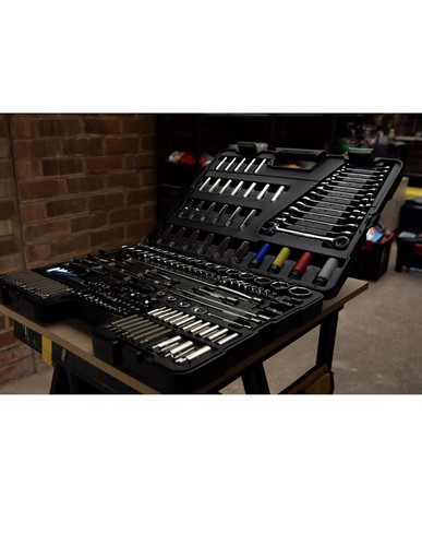 Halfords advanced 200 piece - halfords,