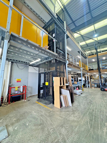 Mezzanine goods lifts - mezzanine,