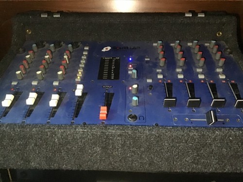 Karaoke equipment huge - ,