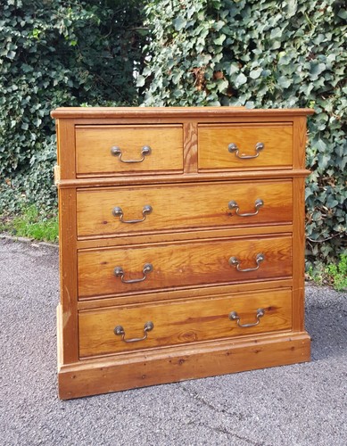 Antique pine chest - antique, of