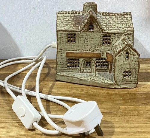 Cottage lamp light studio - cottage,