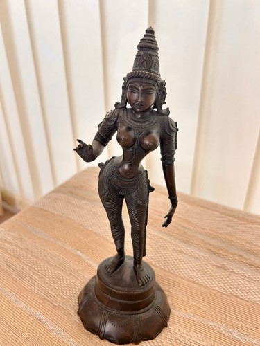 Beautiful copper statute - beautiful, of