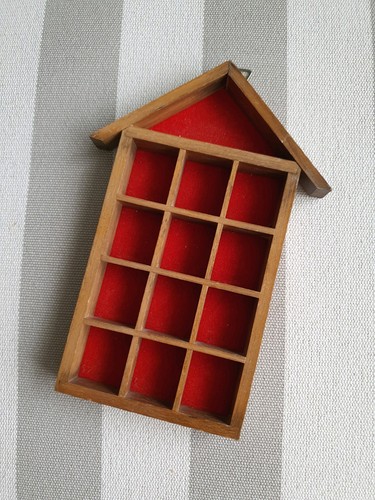 Wooden house shaped - house, thimble